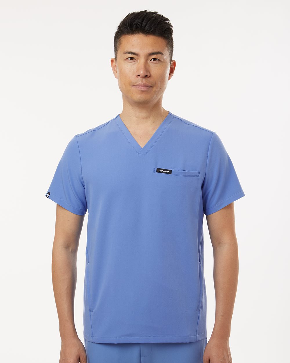 Jaanuu M10002-US Jaanuu M10002 - Men's Platt 3-Pocket Scrub V-Neck Top pour impression personnalisée à Montréal