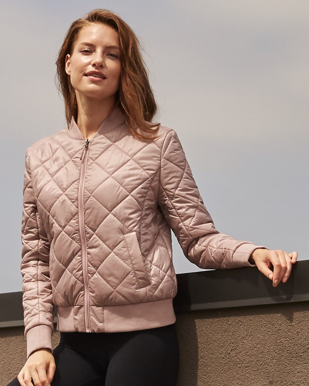 Weatherproof W21752-US Weatherproof W21752 - Women's HeatLast™ Quilted Packable Bomber for custom printing in Montreal